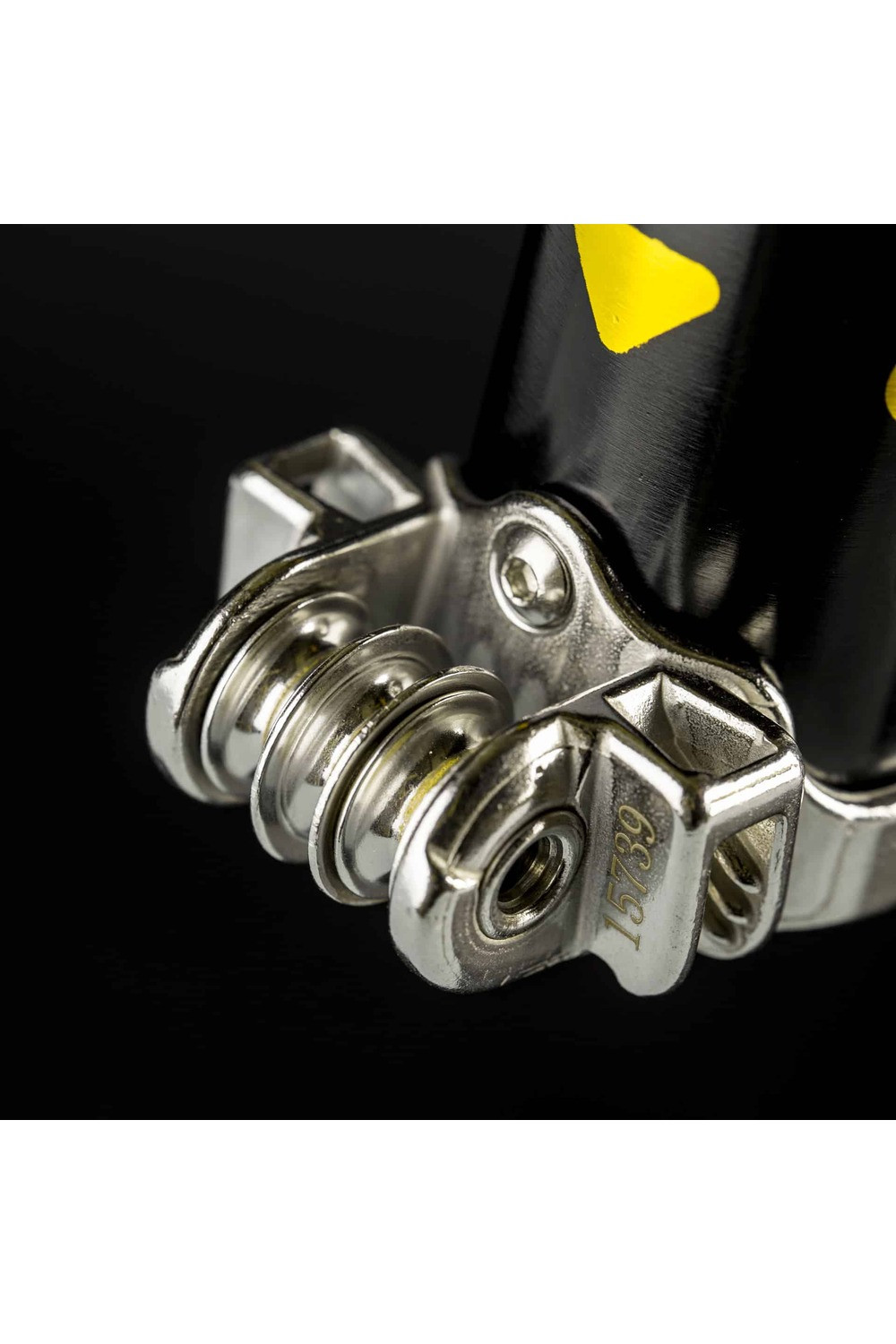 P7 DOUBLE CLEAT EXT ALU SDM